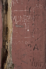 legno old con scritte