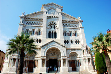 Fototapeta na wymiar Monaco Kathedrale, Eingang