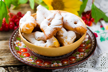  pastry straws verguni.