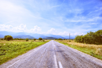 Fototapeta na wymiar Empty road in Romania mountains