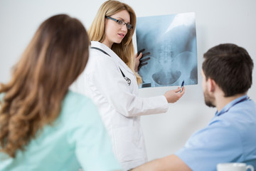 Obraz premium Showing the xray