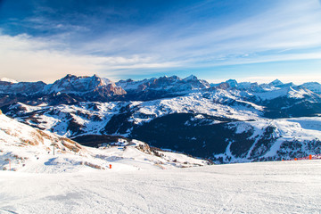 Fototapeta na wymiar Italian Dolomiti ready for ski season