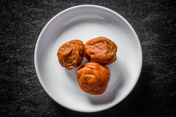 無着色の梅干 pickle japanese food
