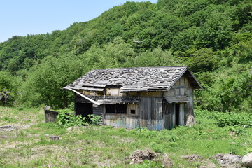 Obraz premium 昔の街並み風景／古く懐かしい昔の街並み風景を撮影した、レトロなイメージの写真です。