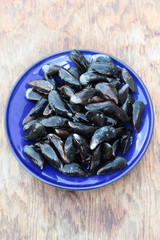 Steamed fresh mussels with wine and parsley.
