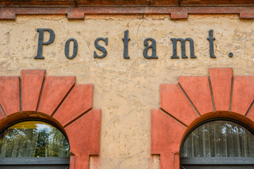 Altes Postamt Schild