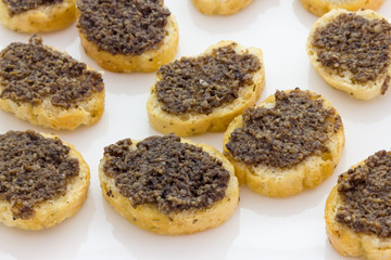 Canapes with mushrooms and truffle