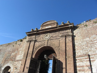 Fototapeta na wymiar Siena, Tuscany . Porta Camollia
