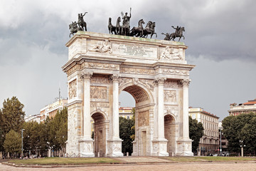 Fototapeta na wymiar Arco della Pace - Milan, Italy.