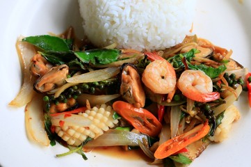 basil fried rice spicy shrimp seafood