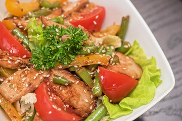 Warm salad with chicken