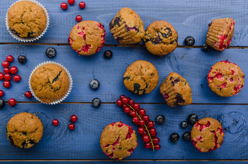 Obraz na płótnie Canvas Homemade healthy muffins with fruit