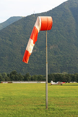 Windsack bei Windstille