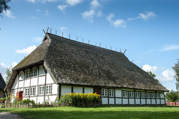 Fototapeta na wymiar traditional Fishermens House with thatched Roof