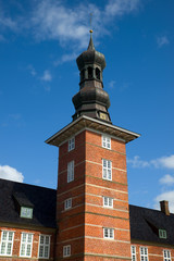 Fototapeta na wymiar Schloss vor Husum - Nordfriesland 