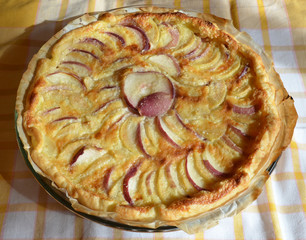 tarte amandine pêche poire