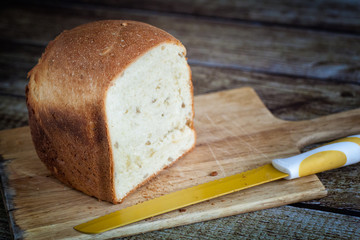 Whole wheat bread with sunflower seeds