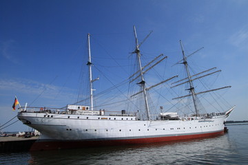 Museumsschiff Gorch Fock im Stralsunder Hafen