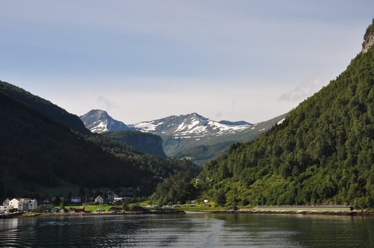 Eidsdal, Norddalsfjord, Fjord, Norddalsfjorden, Norwegen