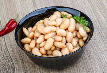 Canned white beans