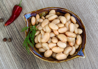 Canned white beans