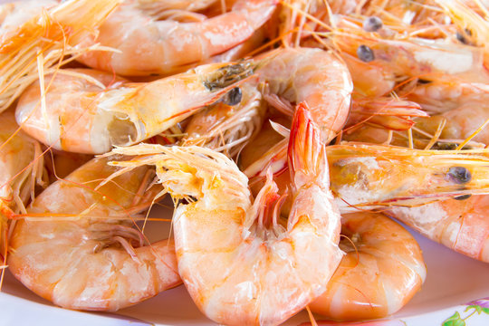  fresh delicious shrimp