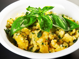 Potato salad with herbs