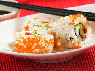 Uramaki sushi