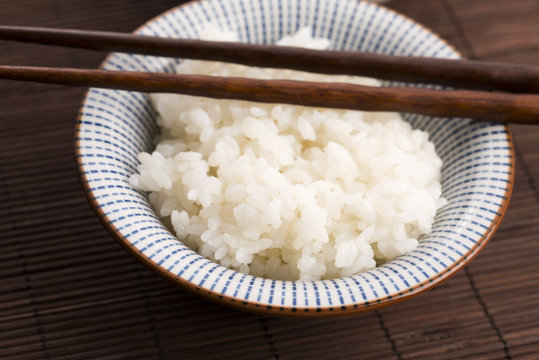 sushi rice in bowl