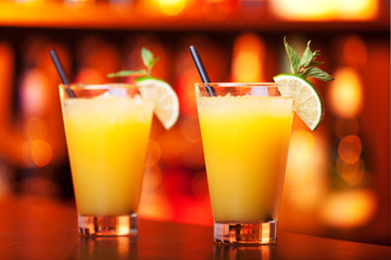 Cocktails collection - Harvey Wallbanger