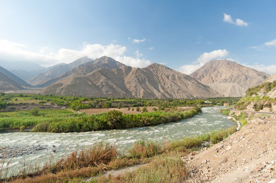 Tal des R&iacute;o Ca&ntilde;ete, Per&uacute;