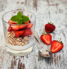 strawberry yogurt with muesli