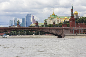 Obraz premium Moskou, as seen from the river Moskva