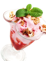 Strawberry ice cream