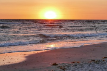 Fototapeta na wymiar Sonnenaufgang in der Prerower Bucht