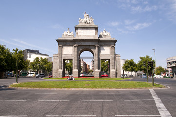 Fototapeta na wymiar Triumphbogen Madrid