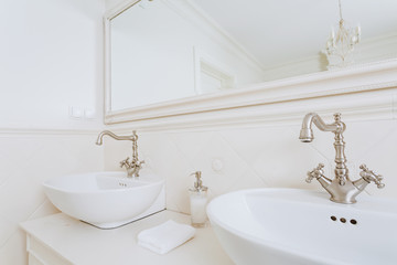 Bathroom for a couple
