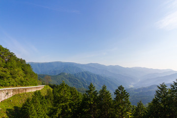 高知県　四国カルスト　フォトスポットからの風景