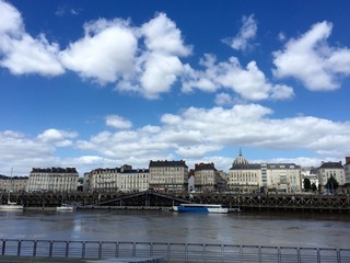 Naklejka premium La Loira a Nantes, Loira Atlantica -Francia