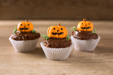 Homemade Jack O'lantern Pumpkin cupcakes