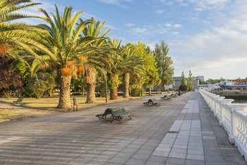 Fototapeta premium Promenade in Vilagarcia de Arousa