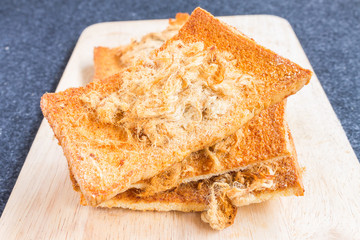  Dried shredded pork with Chillies sauce on Bread