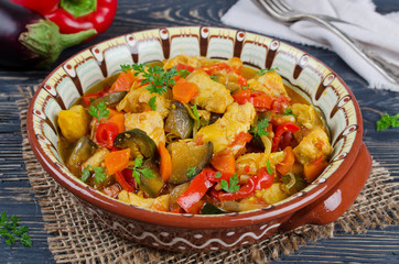 Stew with chicken and vegetables