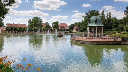 Kurpark mit Teich