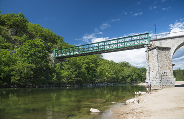 pont métallique
