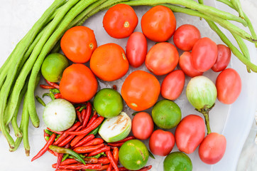 Ingredients of Thai spicy papaya salad