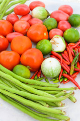 Ingredients of Thai spicy papaya salad