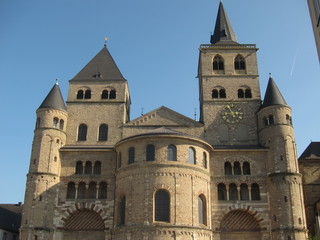 Dom von Trier