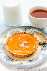 Snack of tea and tart