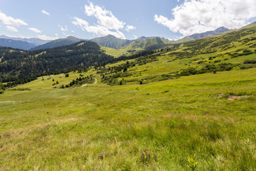 Fototapeta na wymiar Montagnes du Tyrol